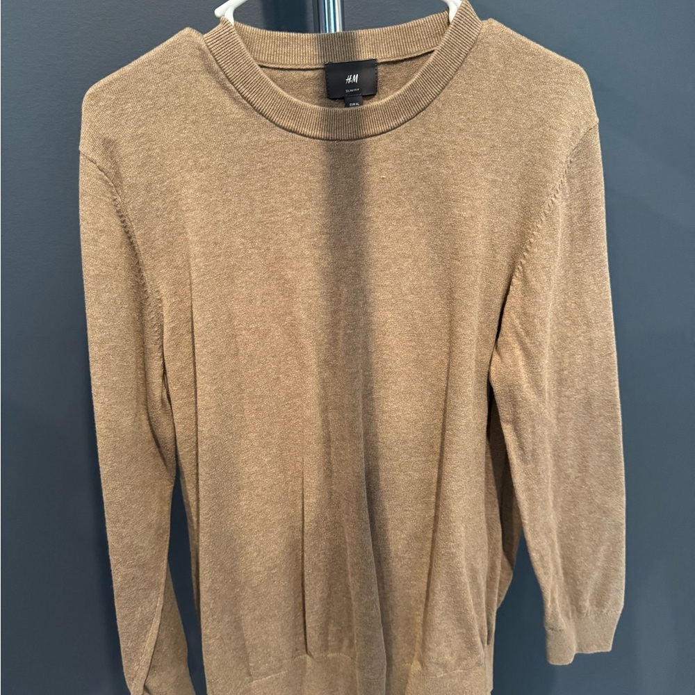 H&M Men's Crewneck Sweater in Light Brown Camel
